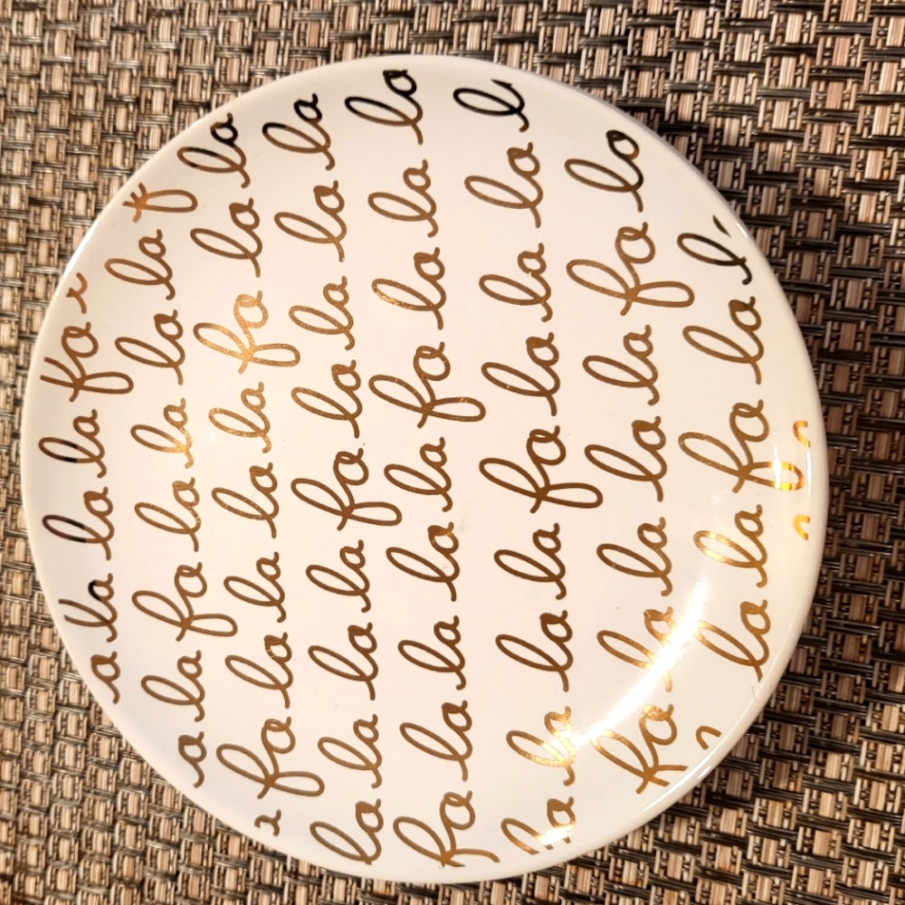 2 sets of desert plates